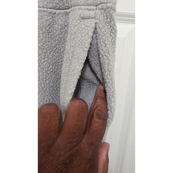 Patagonia Women's Gray Shearling Fleece Cropped Sweatpants Size L - Picture 4 of 7